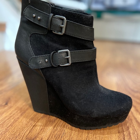 Booties - Picture 2 of 3